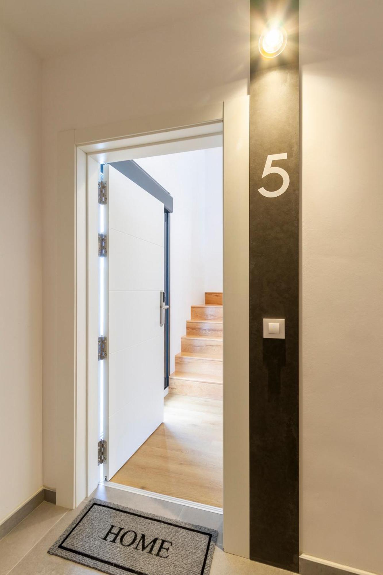 Urbanfive Apartamentos Ourense Centro Ngoại thất bức ảnh
